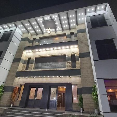 Royaute Luxury Hotel Sialkot Exteriér fotografie
